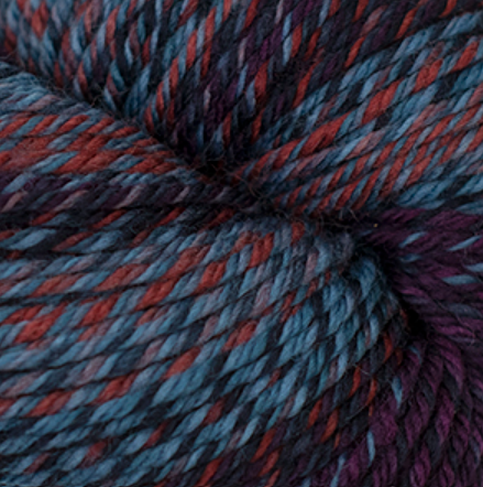 Cascade 220 Waves Superwash Worsted Yarn in Berries 104 –